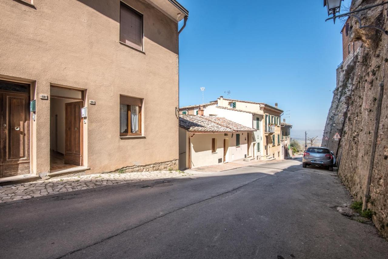 Entro Le Mura Montepulciano Stazione エクステリア 写真
